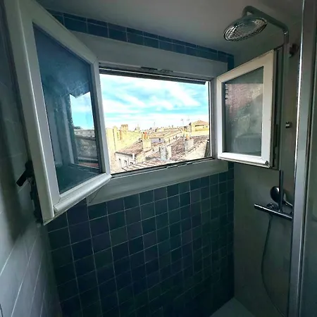 Duplex Hyper Centre Wifi Balcon Avec Vue Appartement Bordeaux